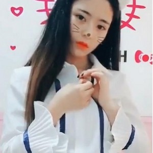 女神级网红（鹿少女）惊艳红衣长裙造型，妖艳红衣媚娘